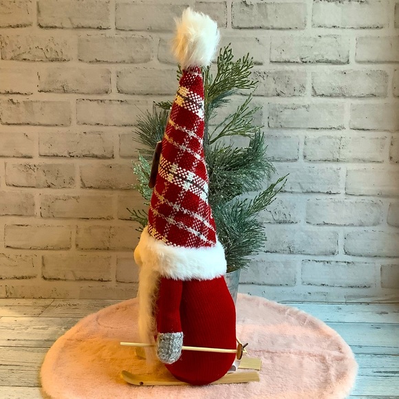 Sleigh Hill Trading Co. Plaid Skiing Gnome - Picture 4 of 5